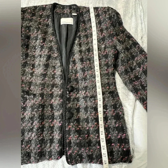 Dana Buchman Blazer Vintage wool tweed style black & gray  long button size 6 by - Picture 13 of 14